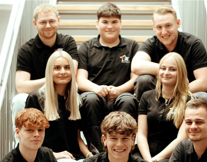 Ausbildung & Praktikum Ausbildung & Praktikum